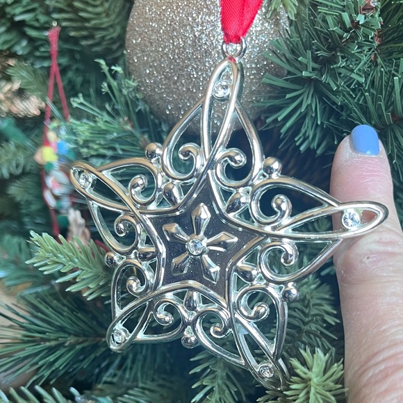 Lenox Ornament - Picture 5 of 5